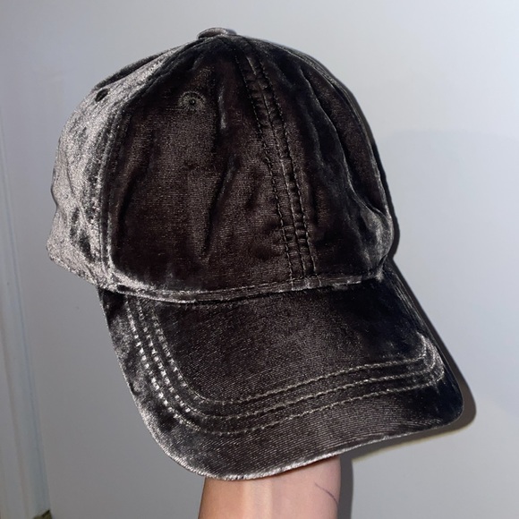 Madewell Suede Baseball Hat in Black/Grey - Picture 1 of 8